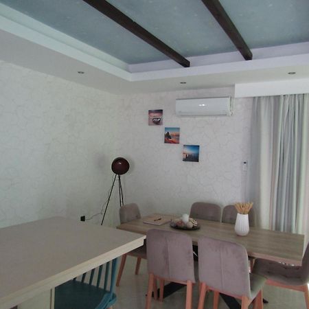 Villa Gusta Tholos  Ngoại thất bức ảnh