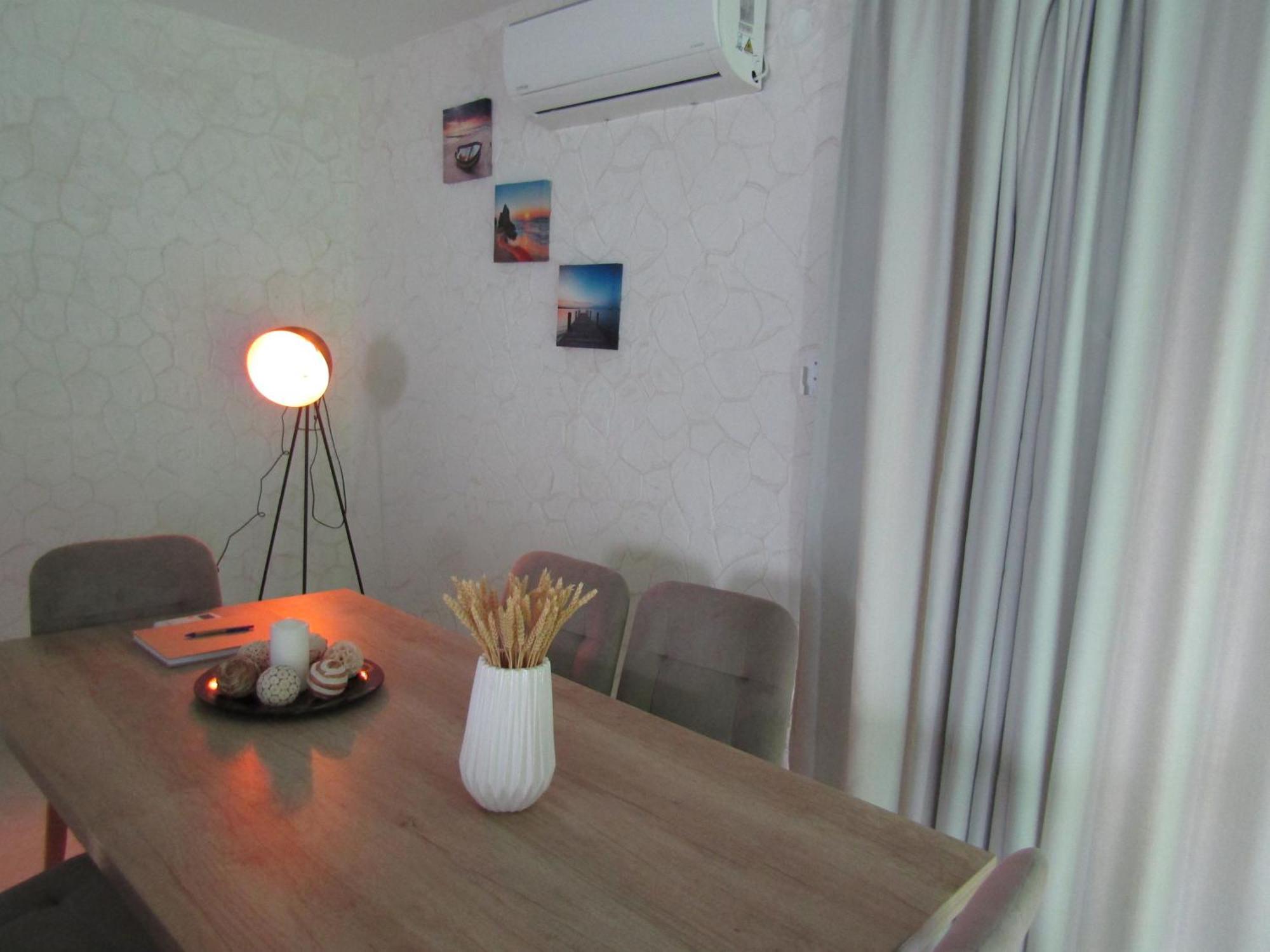 Villa Gusta Tholos  Ngoại thất bức ảnh