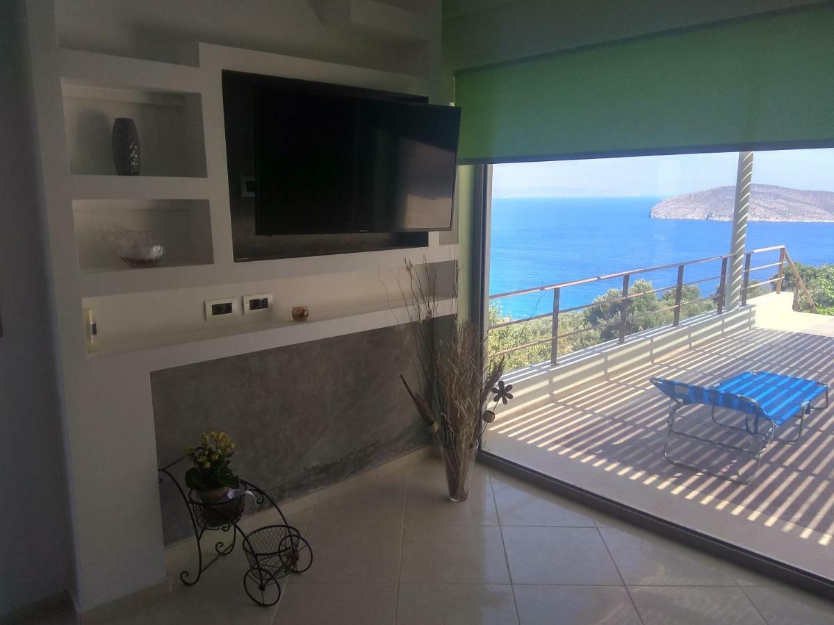 Villa Gusta Tholos  Ngoại thất bức ảnh